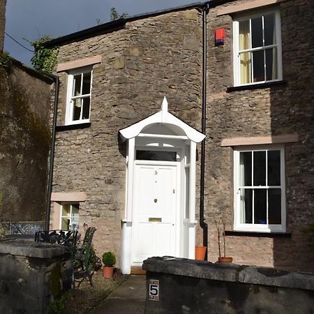 Church Walk Cottage Kendal Bagian luar foto