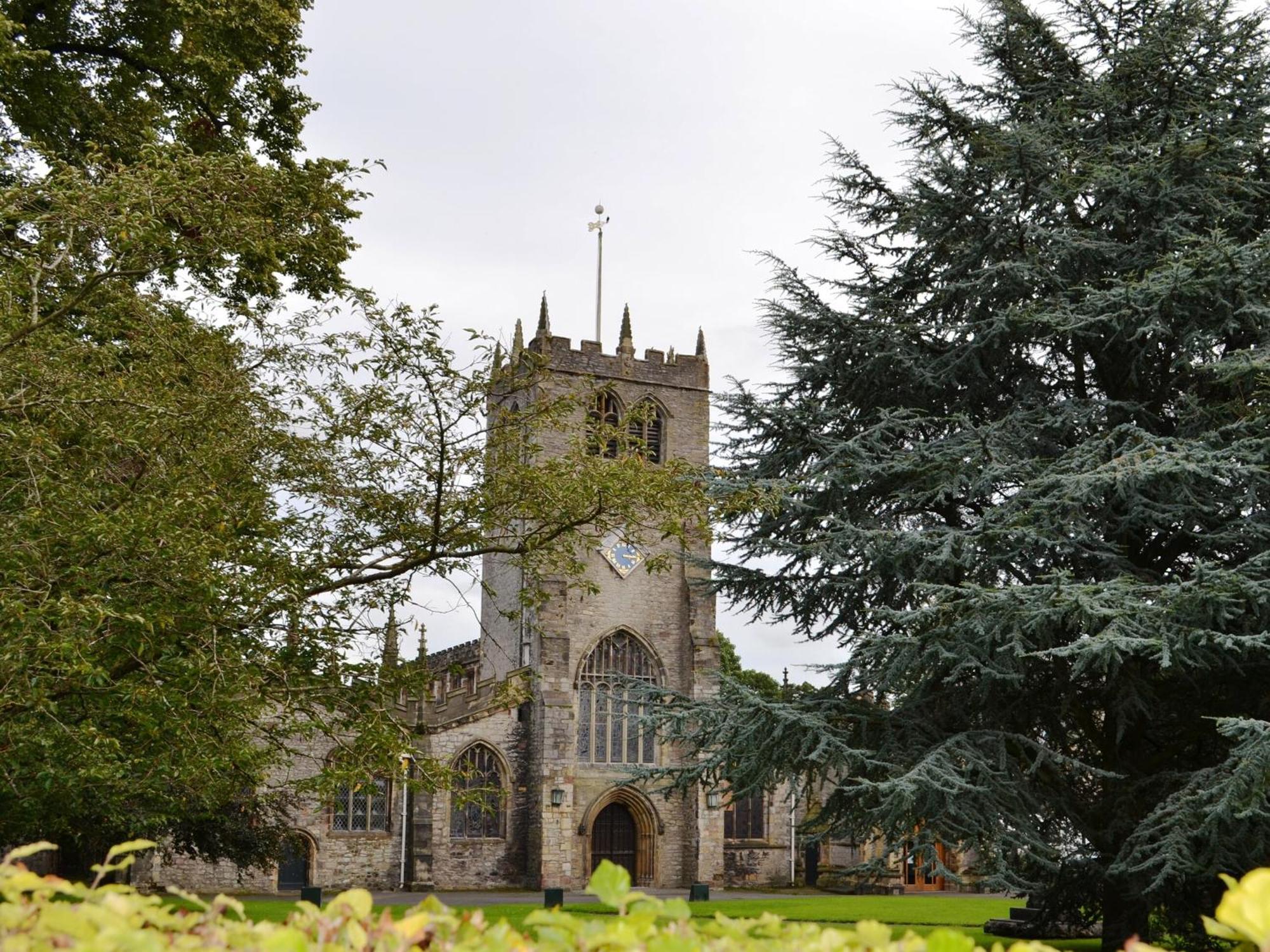 Church Walk Cottage Kendal Bagian luar foto